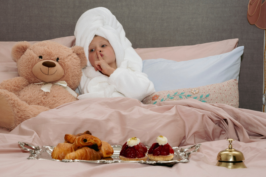 The 5 Must-Haves for a Hotel Suite for Your Little One
