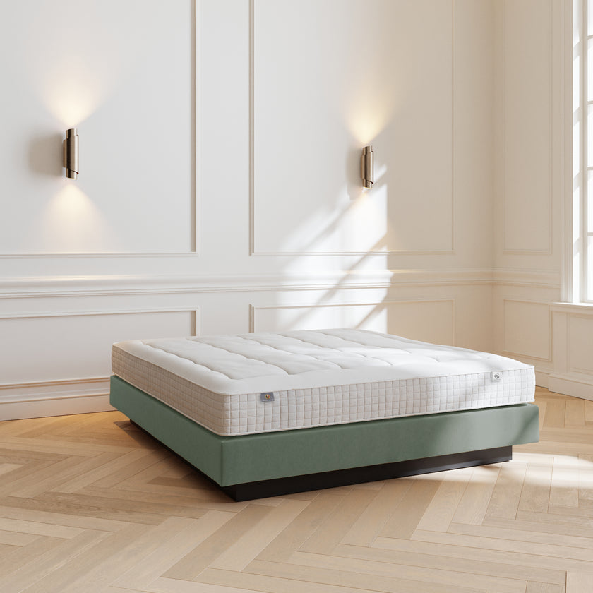Efteling Grand Hotel Signature Bed – Khaki