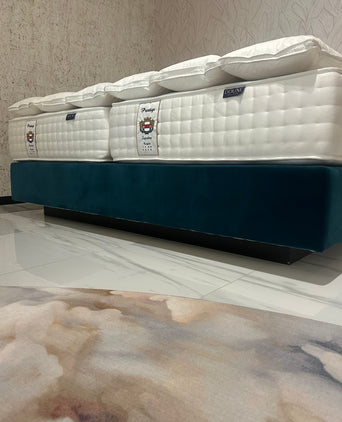 Otello Hotel Bed with Prestige Mattresses & Prestige Featherbed | 200×200 cm | Outlet Otello Hotel Bed with Prestige Mattresses & Prestige Featherbed | 200×200 cm | Outlet