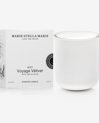 Marie-Stella-Maris - Luxe Geurkaars - No. 07 Voyage Vétiver (hervulbaar) - 300 g Marie-Stella-Maris - Luxe Geurkaars - No. 07 Voyage Vétiver (hervulbaar) - 300 g