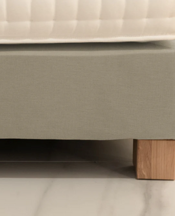 Boxspring Base 20 cm hoog - Sahara stof 200x200cm | Outlet Boxspring Base 20 cm hoog - Sahara stof 200x200cm | Outlet