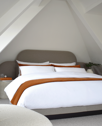 Headboard designed by Tricja Cotterrill (fabric not included) Headboard designed by Tricja Cotterrill (fabric not included)