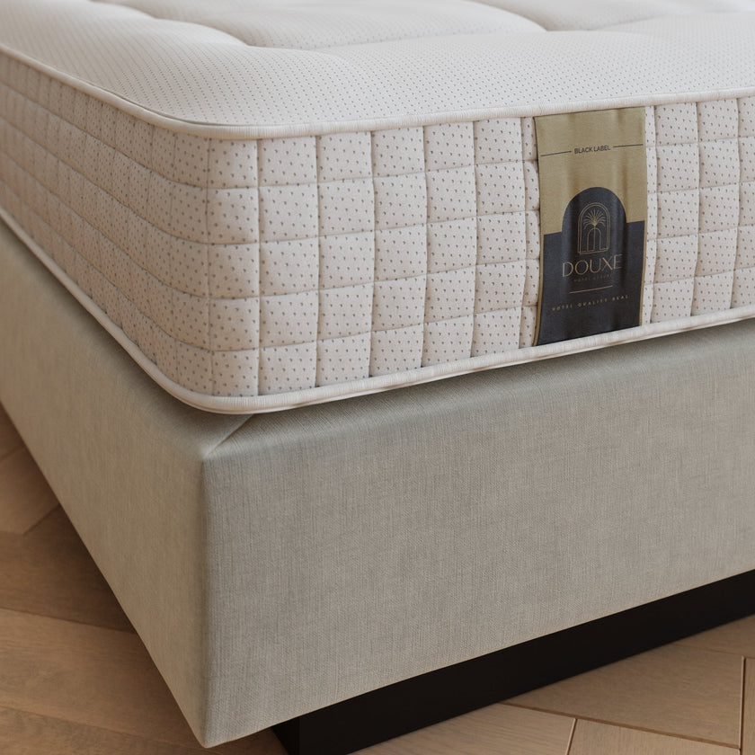 DOUXE Hotel Box Spring Dove