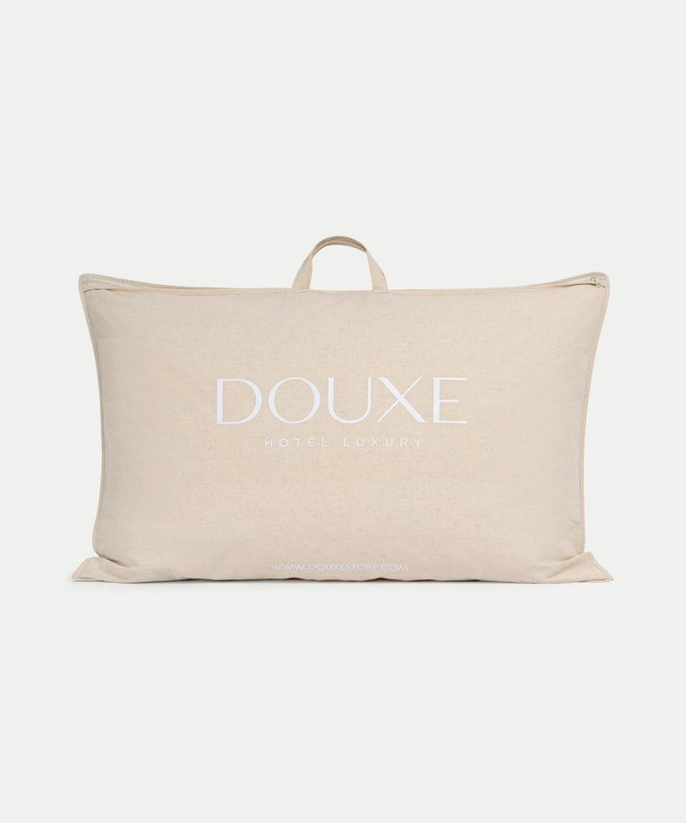 DOUXE Mircofibre Pillow 60x90 cm - Sidesleeper EXTRA FIRM