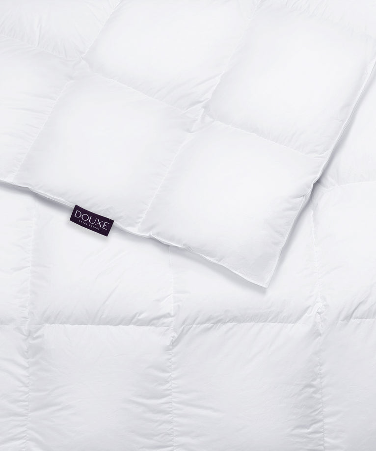 Conservatorium Hotel Duvet | Down Duvet
