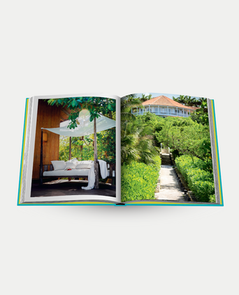 Chic Stays - Assouline Coffee Table Book Chic Stays - Assouline Coffee Table Book