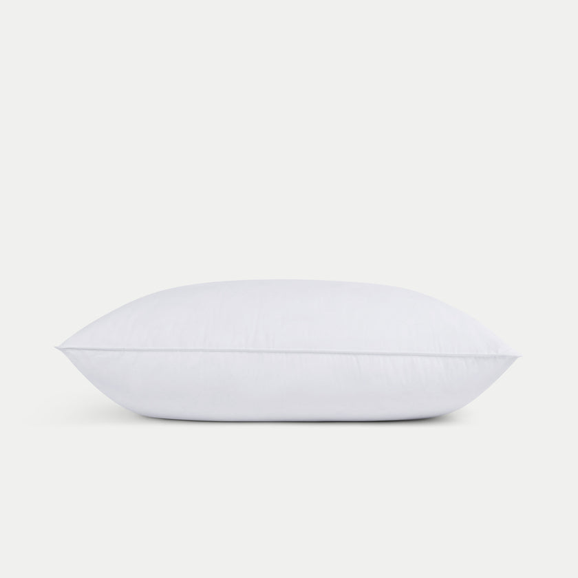 DOUXE Down Pillow | Extra-firm | 50x90cm