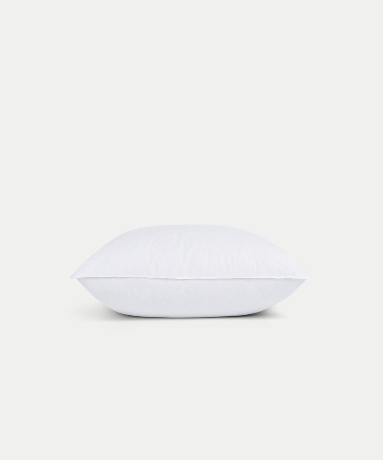 DOUXE Down Pillow | Extra Firm | 60x70 cm