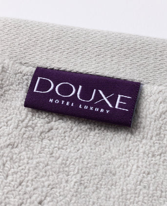 Towel set Essential (4 pcs) | Silver Grey Towel set Essential (4 pcs) | Silver Grey