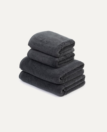 Towel set Essential (4 pcs) | Anthracite Towel set Essential (4 pcs) | Anthracite