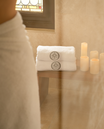 Conservatorium Hotel Towels | 70x140 cm Conservatorium Hotel Towels | 70x140 cm