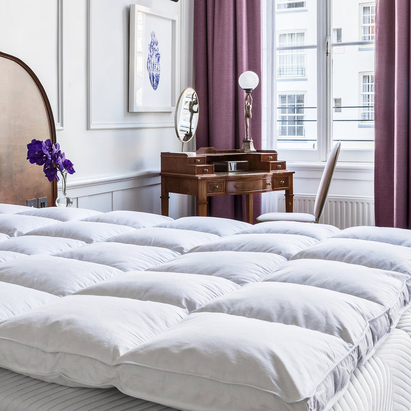 Featherbed Hotel Topper | Cloudlike mattress topper