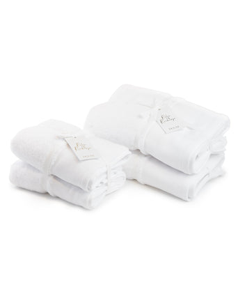 Hotel Towels of Luxury Hotel Quality | DOUXE | white