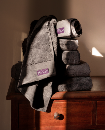 Hotel towels from Douxe | Luxury set | Anthracite