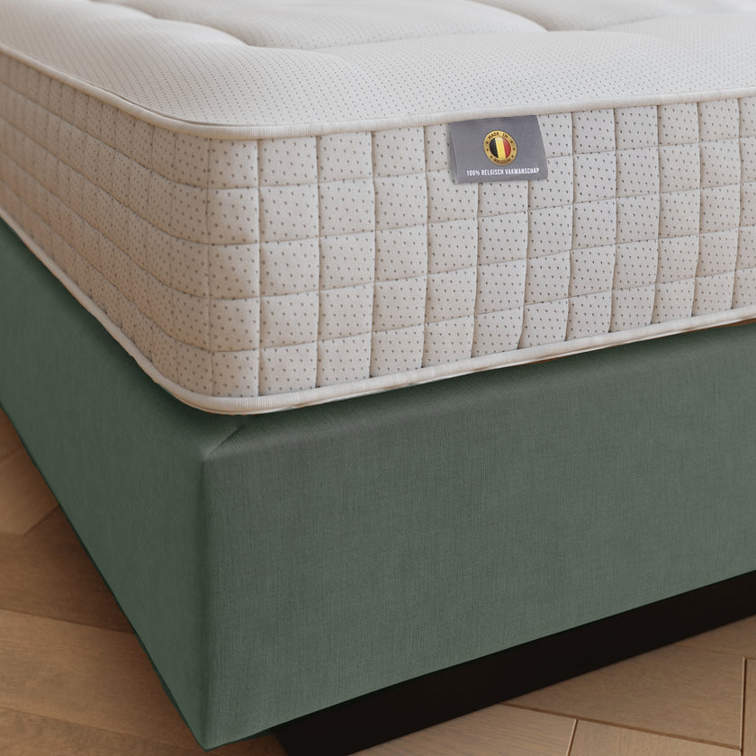 Efteling Grand Hotel Signature Bed – Khaki