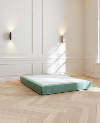 Bed Valance Bibury Cotswolds - Sahara Bluegrass