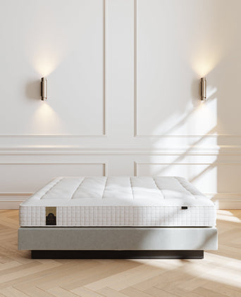DOUXE Hotel Box Spring Dove