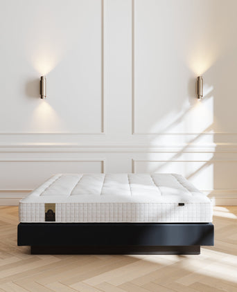 DOUXE Hotel Box Spring Jet Black