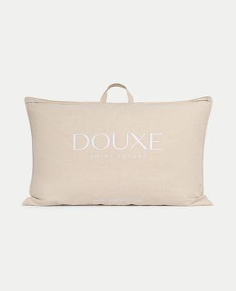 DOUXE Mircofibre Pillow 60x90 cm - Sidesleeper EXTRA FIRM