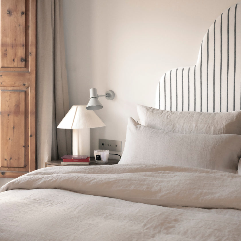 Summer Suite Linen Bedding Set