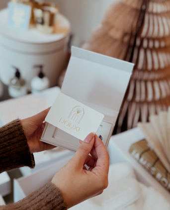 DOUXE Gift Card in Giftbox