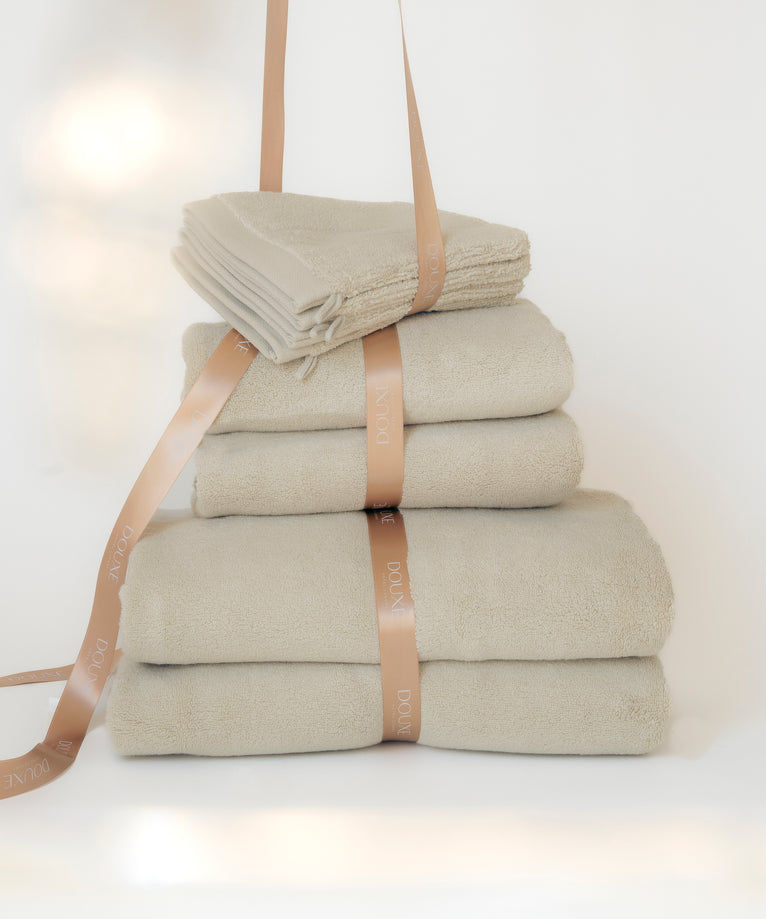 Towel set Deluxe (8 pcs) | Pebble Beach