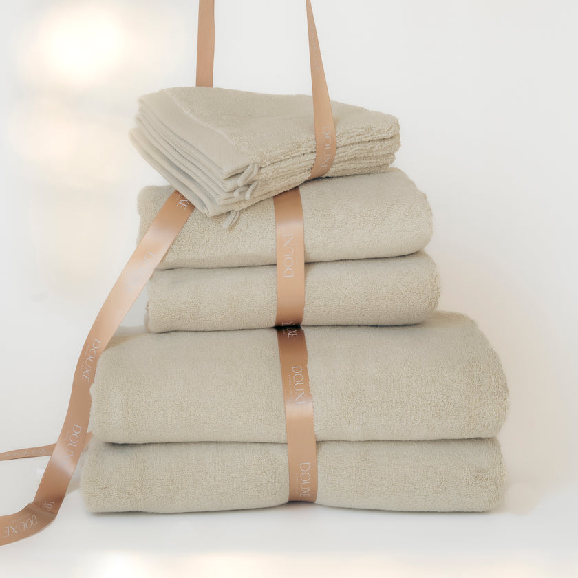 Towel set Deluxe (8 pcs) | Pebble Beach