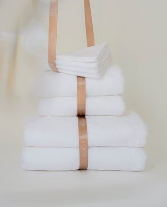 Towel set Deluxe (8 pcs) | White