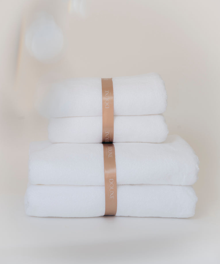 Towel set Essential (4 pcs) | White