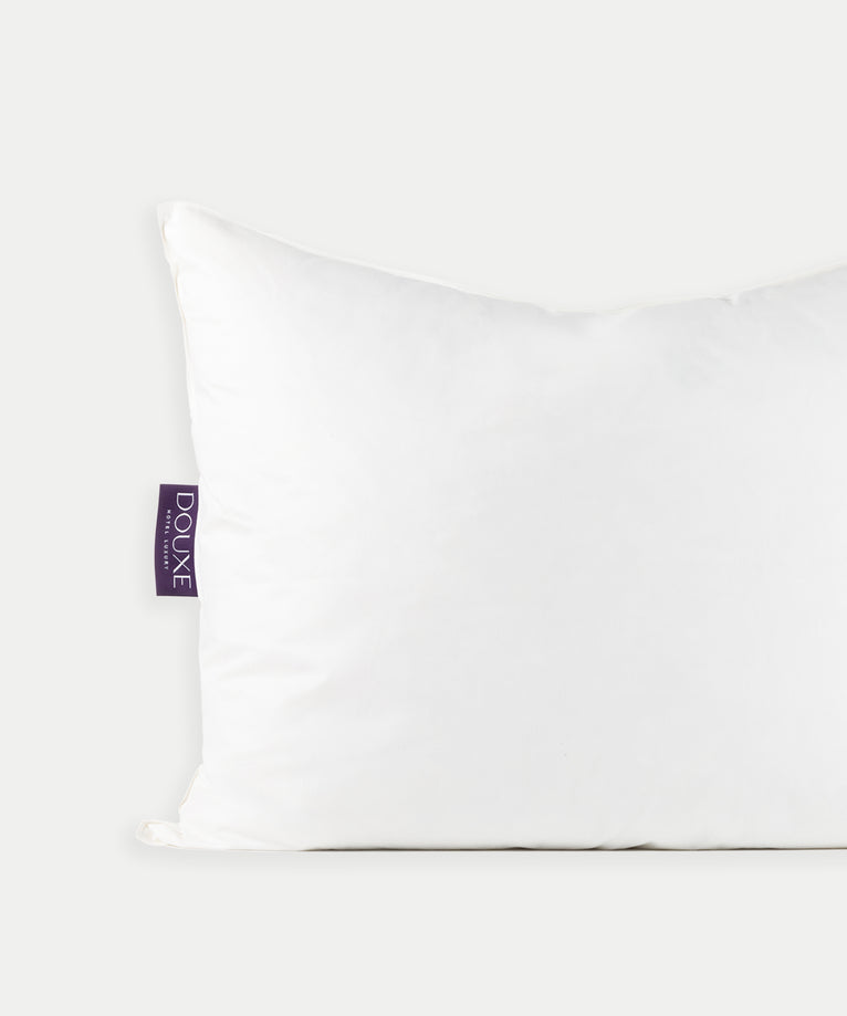 DOUXE Down Pillow | Extra Firm | 60x70 cm