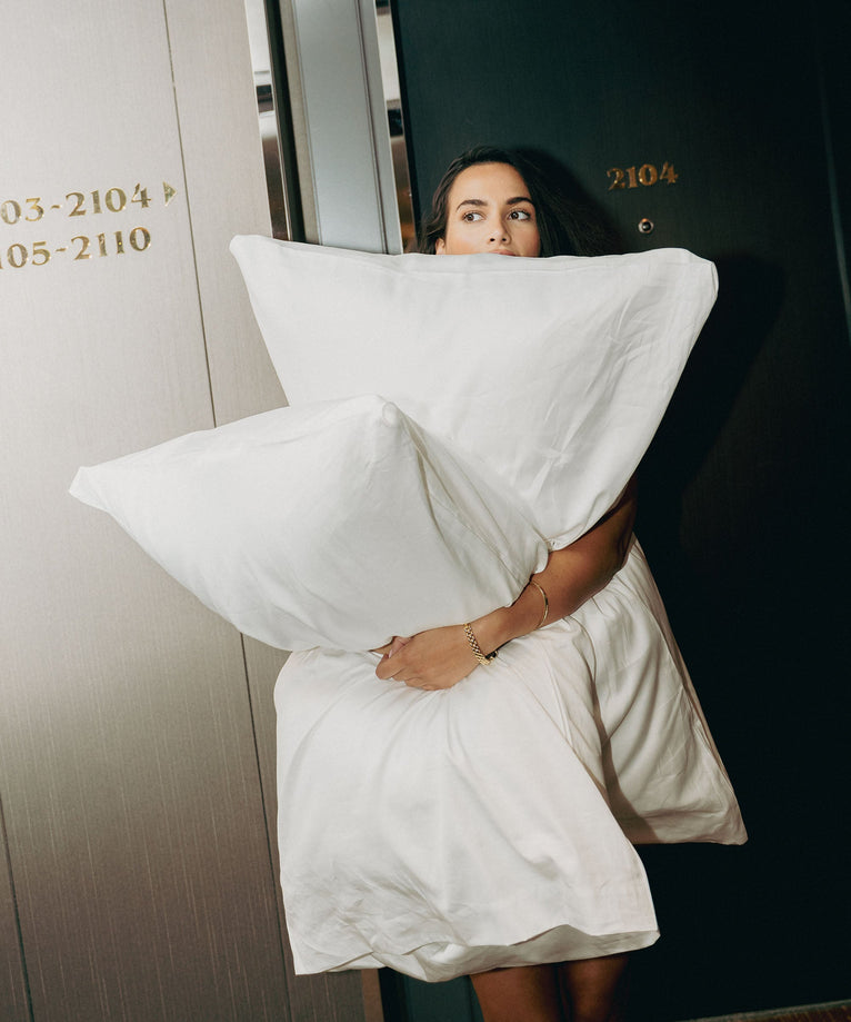Set of 2 Pillowcases Hotel Okura Egyptian Cotton 600TC Sateen | White