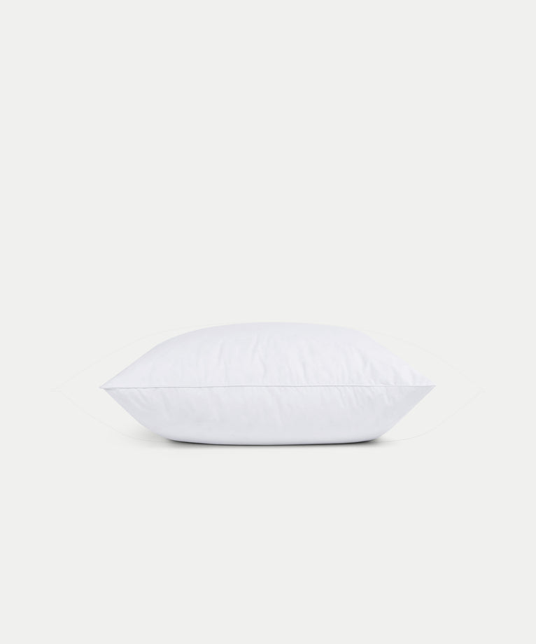 DOUXE Down Pillow 60x70 cm - Side sleeper FIRM