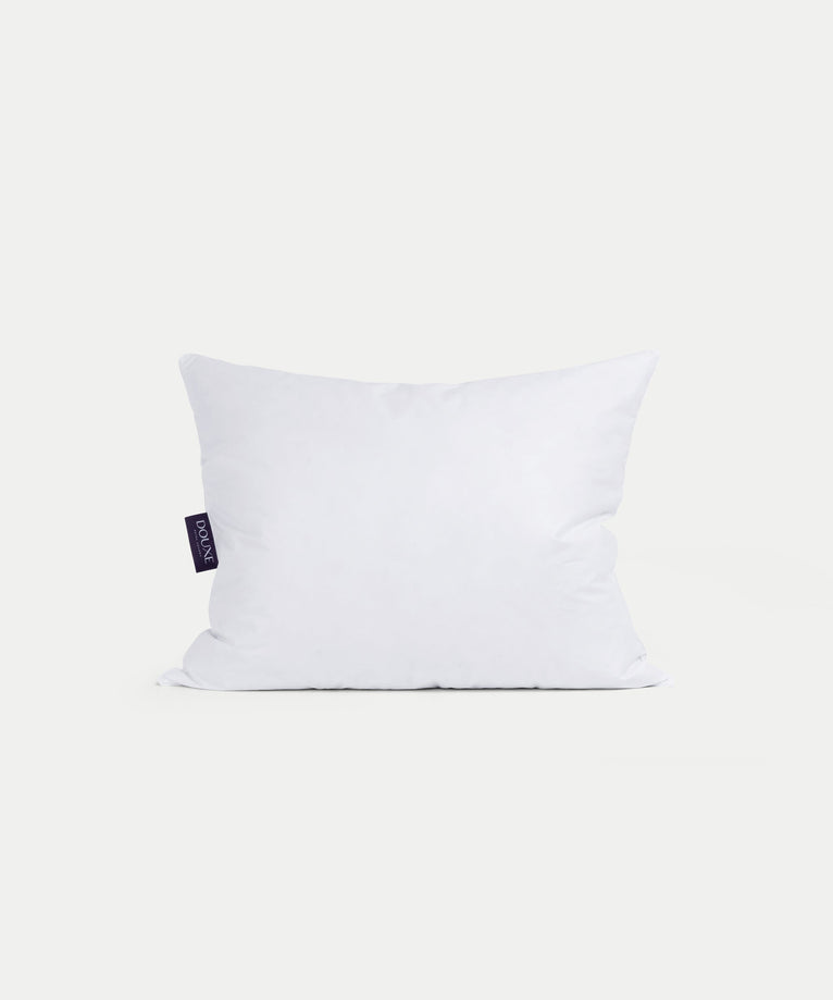 Kids Down Pillow 60 × 70 cm - Petit Hôtel