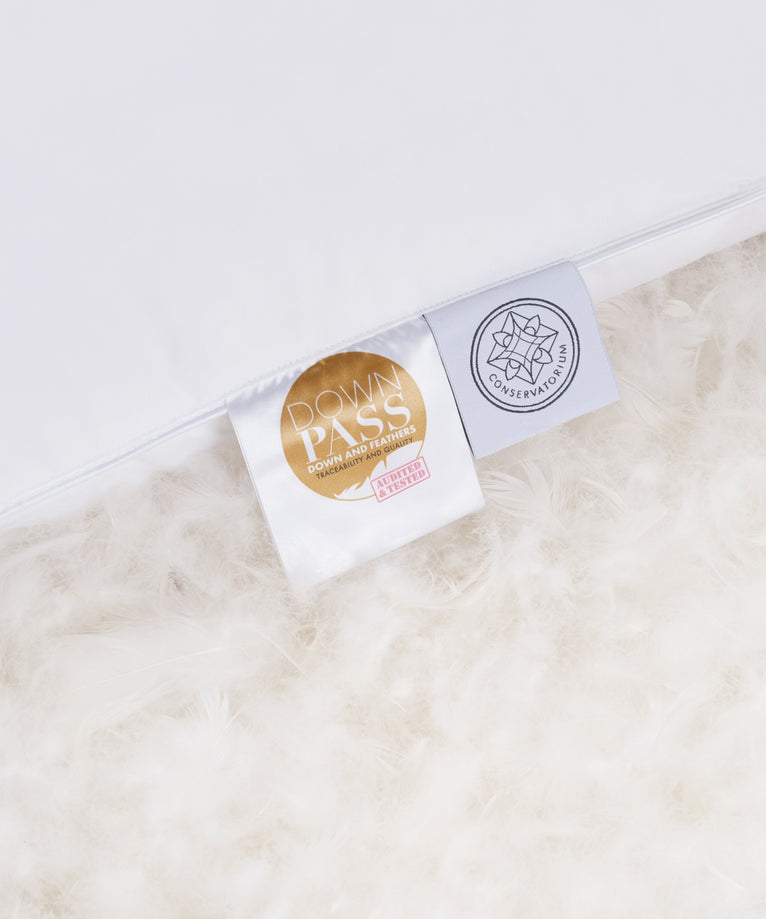 Conservatorium Hotel Pillow set (2 pcs) | Kingsize | 60x90 cm