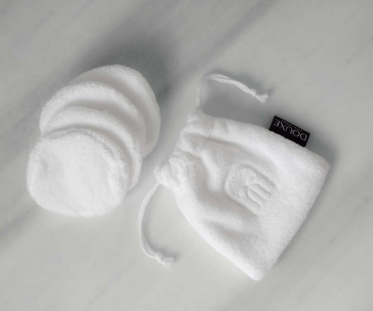 Reusable make-up remover pads | White