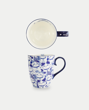 Tokyo Design Studio – Kawaii Blue Maneko Mug (with Gift Box)