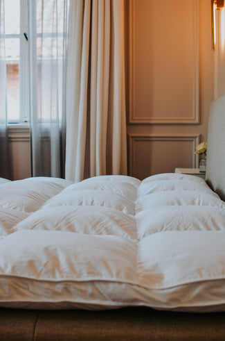 Featherbed Hotel Topper | Cloudlike mattress topper